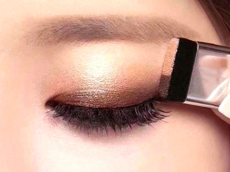 How to Perfect Your Smoky Eye Style