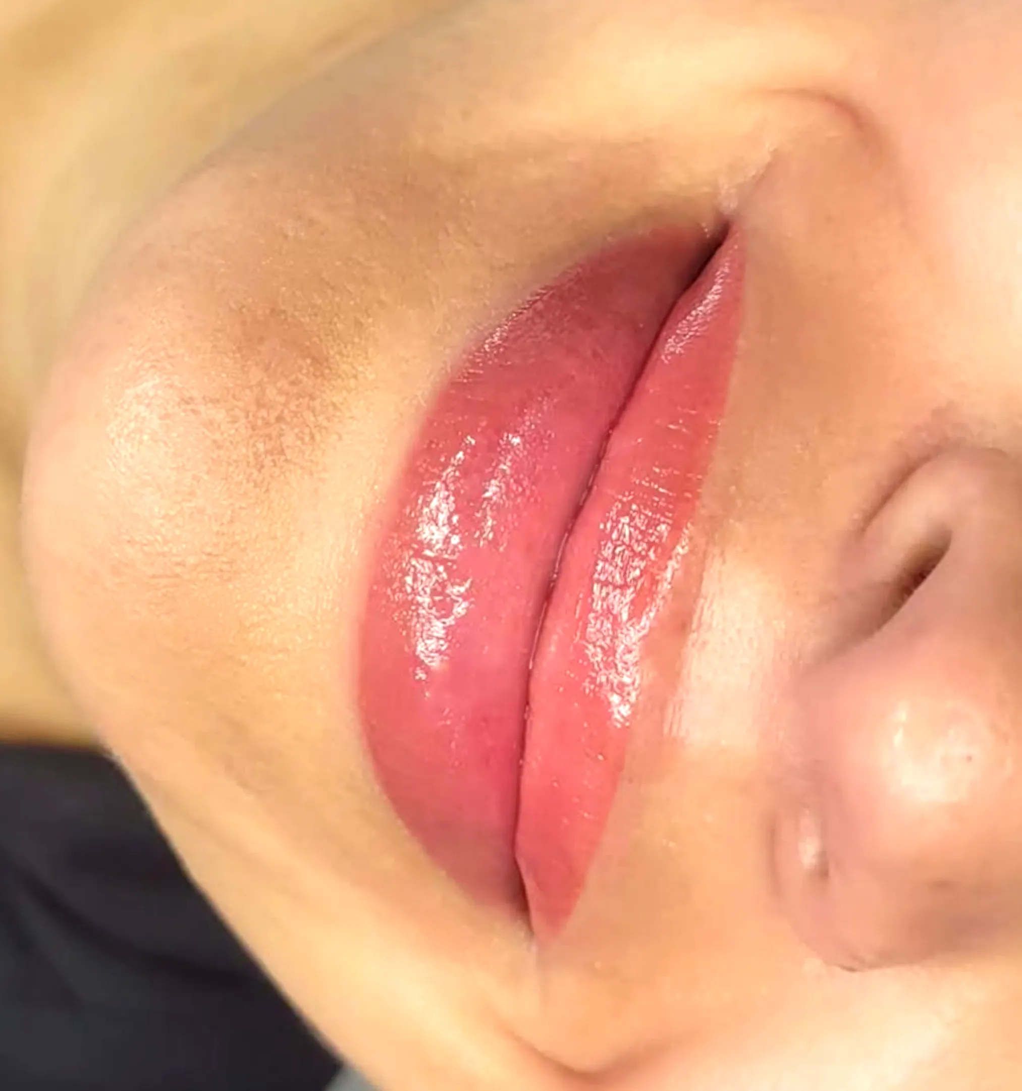 perfecting session lip tattoo